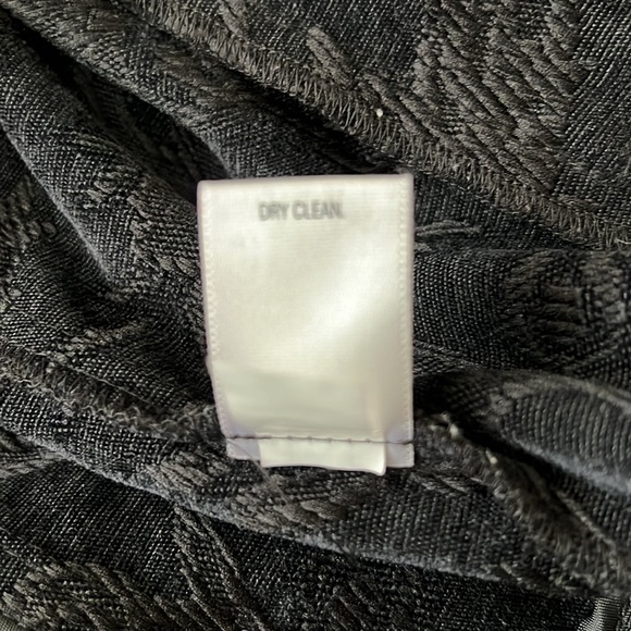 Croft & Barrow Soft Textured Rayon Blend Blazer - Black​​​​​​​​​​​​​​​​​ - Picture 9 of 9